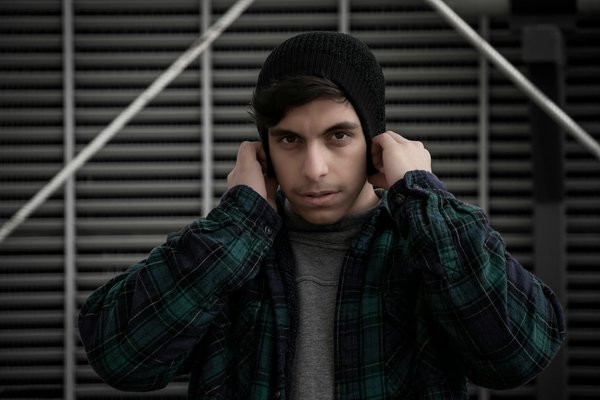 Comment adapter les tendances internationales à votre garde-robe ?